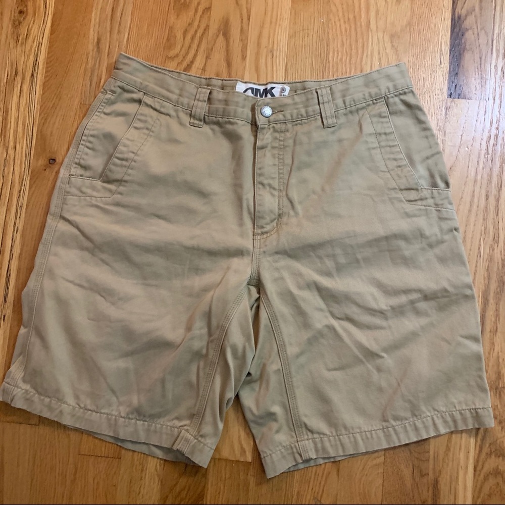 Mountain Khaki men’s shorts